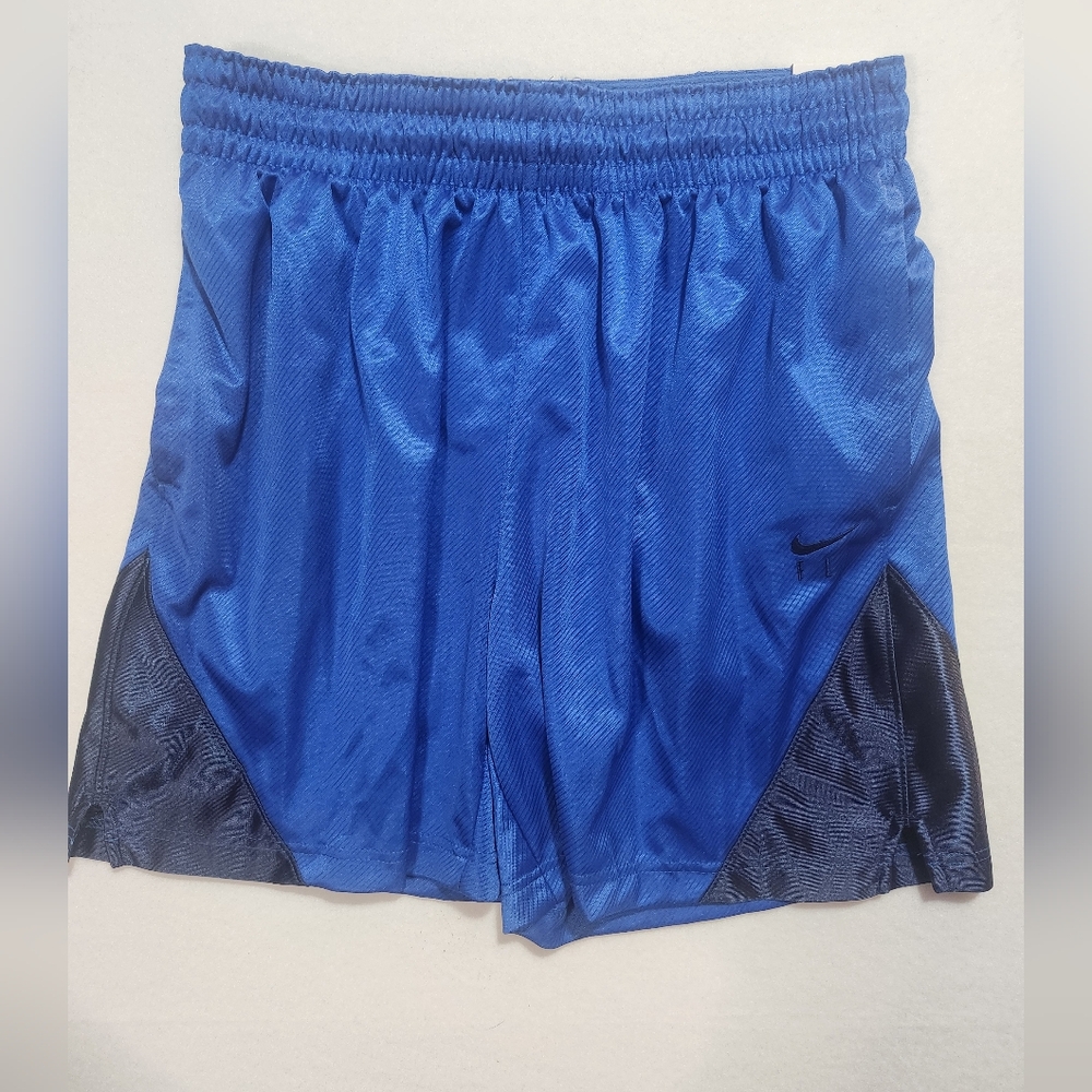 Nike Women's Blue and Black Loose Fit Basketball Shorts NWT Sz M